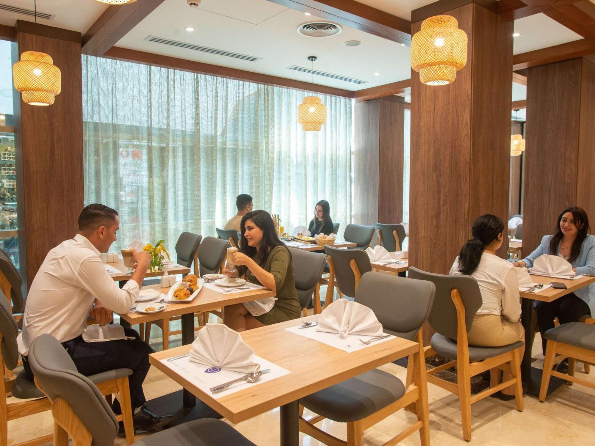Novotel Cairo El Borg Екстериор снимка